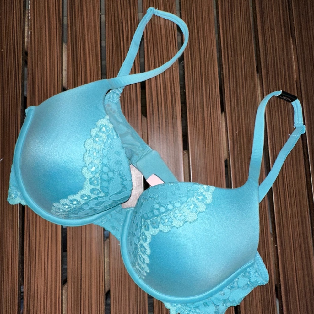 Elegant Blue Lace Trim Bra